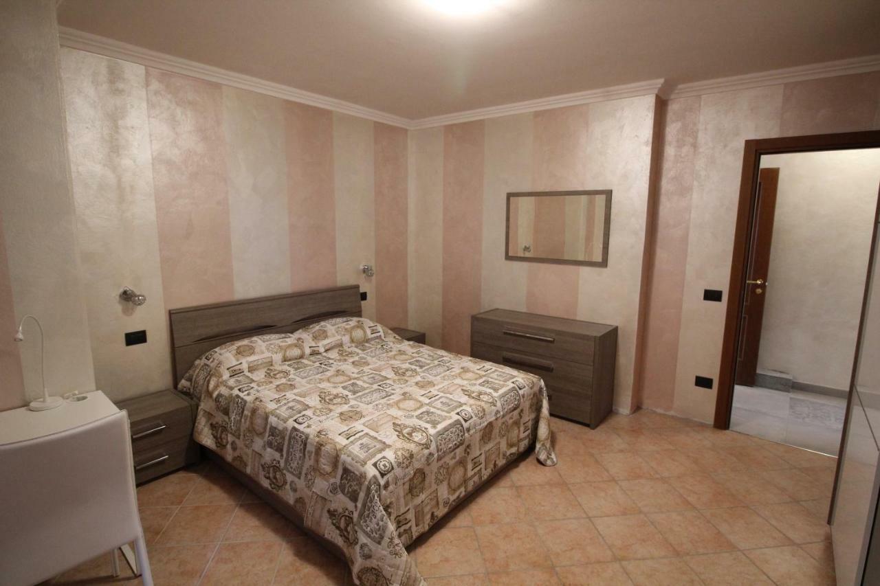 Del Prado Aparthotel Riva Ligure Εξωτερικό φωτογραφία